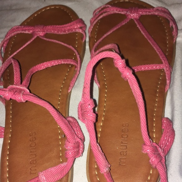 Sandals size 9 - Picture 5 of 6
